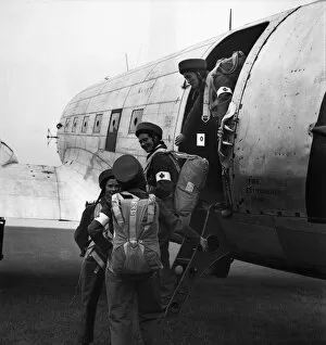 00021 Collection: RAF Parachute Nurses. October 1948 O15033-008
