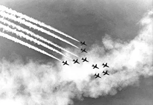00384 Prints: The RAFs Red Arrows display team perform in their BAE Hawk aircraft at the Teesside