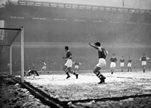 Rain, sleet and fog accompanied the match at Highbury today when the Gunners