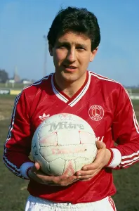 00243 Prints: Ralph Milne Charlton Athletic football player March 1987