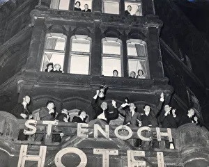 00269 Prints: Rangers players celebrate after winning FA Cup (1-0 against Celtic)