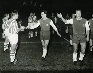 Rangers versus Eintracht Frankfurt October 1961 Rangers football players applaud