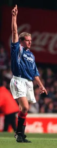 Rangers versus hearts coca cola league cup final celtic park final score 4 3 rangers