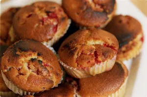 Raspberry Muffins September 1999 Hot fresh Raspberry Muffins