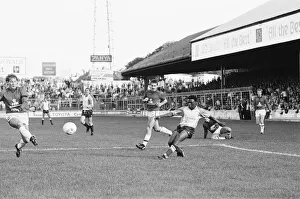 Reading 1-0 Bolton, league division three match at Elm Park, Saturday 5th October 1985