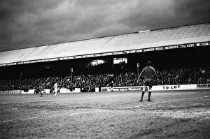 00910 Prints: Reading 5-0 Tranmere Rovers, League Division Four match at Elm Park