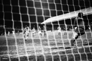 00910 Prints: Reading 5-0 Tranmere Rovers, League Division Four match at Elm Park