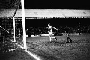00910 Prints: Reading 5-0 Tranmere Rovers, League Division Four match at Elm Park