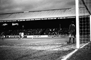 00910 Prints: Reading 5-0 Tranmere Rovers, League Division Four match at Elm Park