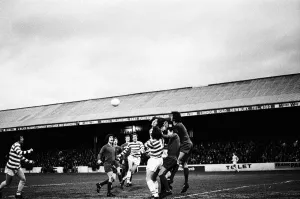00910 Prints: Reading 5-0 Tranmere Rovers, League Division Four match at Elm Park