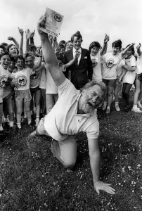 Record Breaking runner Chris Chataway and broadcaster David Bellamy met youngsters who
