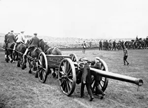 Artillery Prints: Recruits being trained on how to manoeuvre large artillery pieces by territorial army