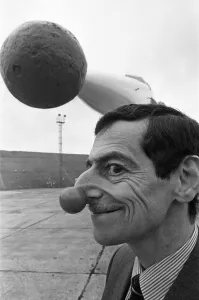 01158 Prints: Red nose on Concorde. Toby Grills restaurants fund raise. 27th January 1988