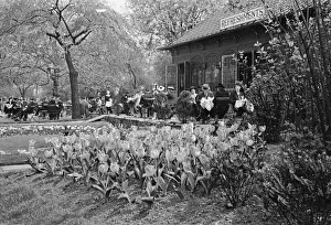 Eating Out Prints: The Refreshments Cafe in Victoria Gardens Charing Cross Circa 1939