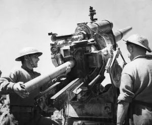 Anti Aircraft Gun Prints: A Regiment of the Royal Artillery (attached to the New Zealand Division
