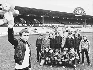 REMEMBER WHEN: aIMING FOR WEMBLEY THATs GARY PUGH AND HIS bEWLEY JUNIOR SCHOOL MATES