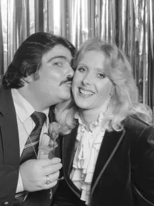 Renee and Renato singing duo with the UK Christmas number one single of 1982 with