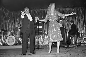 Renee and Renato singing duo with the UK Christmas number one single of 1982 with