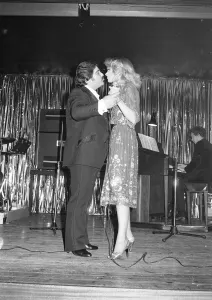 Renee and Renato singing duo with the UK Christmas number one single of 1982 with