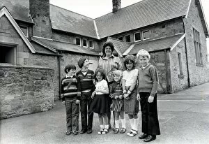 00116 Collection: Rennington School, 2nd July 1982. Headteacher Betty Wight with the last six pupils