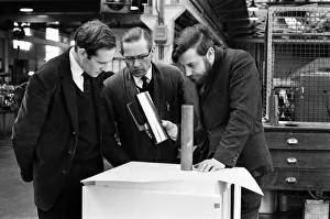 01407 Prints: Renowned throughout the world for their armaments, Vickers Engineering Group Research