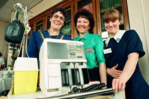 Medicine Prints: A resuscitation trolley is presented to the North Riding Infirmary