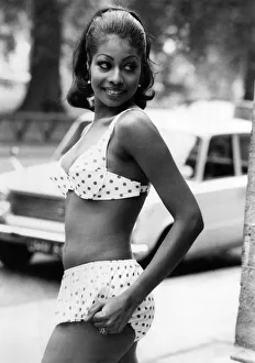 Polka Dot Prints: Return of the spotted Bikini: A good few years have passed since that itsy-bitsy