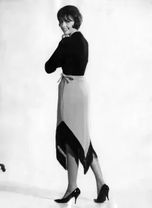 Reveille fashion 1961. Stella Goove March 1961 P008765