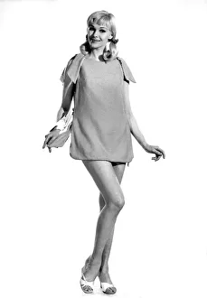 Reveille Fashions 1963: Jo Waring. July 1963 P007710