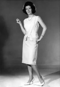 Reveille Fashions. Ann Hoult. November 1962 P008869