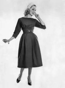 Reveille fashions December 1958 P011144
