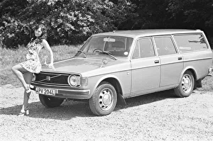Summer Dress Prints: Reveille model seen here posing with a Volvo estate car first prize in a Reveille car