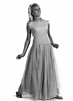 Image of Reveille Fashion. Elaine Mitchell, March 1967 (b/w photo)