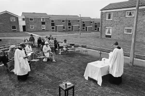 Estates Prints: The Reverend Trevor Hextall (right) and the Reverend Alan Priestly at the open air