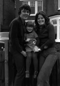 Richard Beckinsale with Judy Low and daughter Kate Beckinsale March 1977 msi