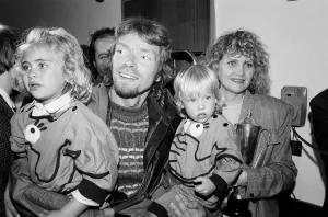 01269 Prints: Richard Branson pictured with his girlfriend Joan Templeman and their two children Holly