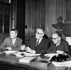 00863 Prints: Richard Crossman, Minister of Housing and Local Government
