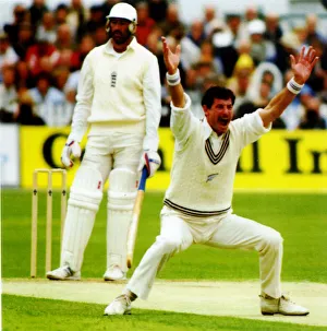 Appealing Prints: Richard Hadlee New Zealand player celebrates after he Bowled Englands opening batsman