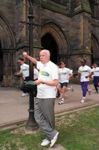 Richard Wilson actor Glasgow University Rector puts his London Marthathon team through a