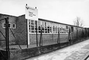 Ridpool Junior and Infants School in Hurstcroft Road Kitts Green. 16th April 1989