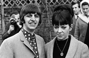 00613 Prints: Ringo Starr 12th February 1965 and Wife Maureen Starr At their Home Mirrorpix