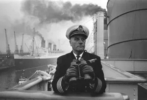 Personnel Prints: RMS Mauretania II arriving in Southampton for the last time after her final voyage