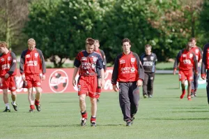 English Prints: Robbie Fowler with Graeme le saux and the rest of his teammates on International duty