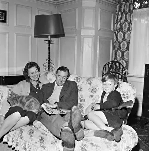 Robert Dougall, MBE (27 November 1913 ? 19 December 1999