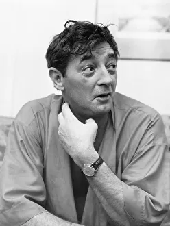 Screen Icon Prints: Robert Mitchum Actor in his hotel room in London He is in London to prepare for his next
