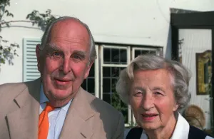 Robert Morley, actor, with his wife, Joan - October - 16 / 10 / 1990