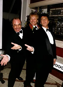 Robin Williams actor with Bob Hoskins & Dustin Hoffman party for film Hook dbase