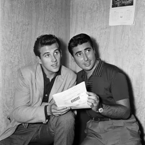 01354 Prints: Rock and roll singer Vince Eager alongside his manager Larry Parnes. 20th August 1959