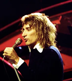 Rod Stewart - Pop Star - The Faces seen here during rehearsals for the BBC