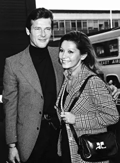 00142 Prints: Roger Moore Actor with his wife Luisa - October 1972 at London